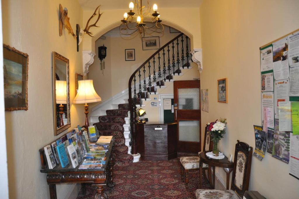 Ayres Guest House 오반 외부 사진